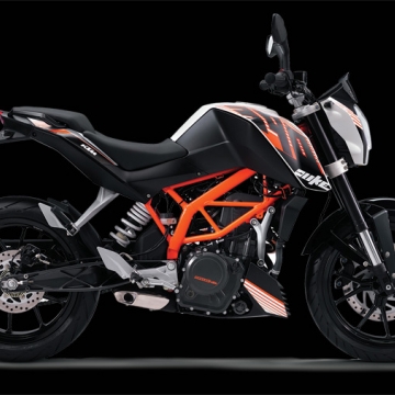 A Powerhouse in KTM:The Duke 390 made our heads turn a complete 180